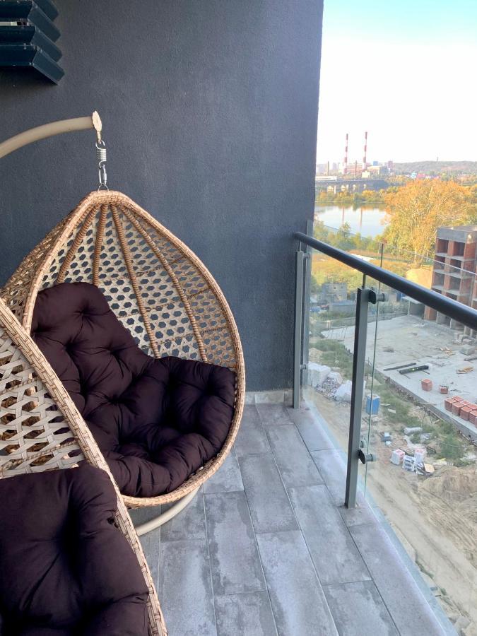 4 Rooms Apartment With A View Of The Dnieper River Kiev Buitenkant foto